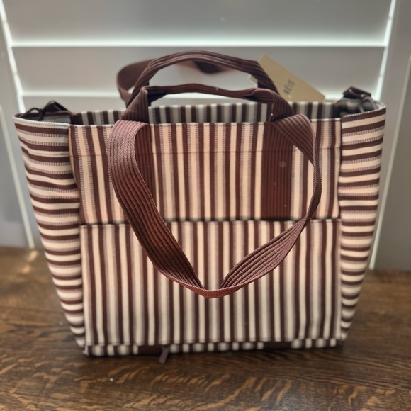 BEIS Handbags - Beis NWT The Vacation Tote in Maple Stripe